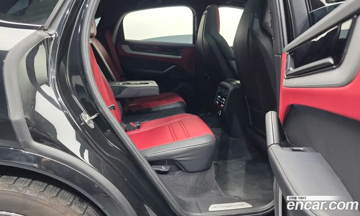 Porsche Cayenne 2025 3.0 автомат (гидро), фото 12 Porsche Cayenne 2025 3.0 автомат (гидро), фото 12