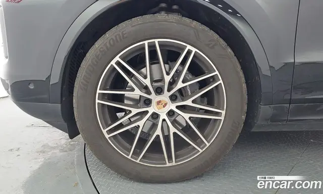 Porsche Cayenne 2025 3.0 автомат (гидро), миниатюра 5 Porsche Cayenne 2025 3.0 автомат (гидро), миниатюра 5