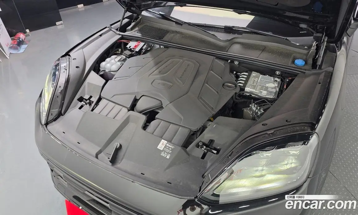 Porsche Cayenne 2025 3.0 автомат (гидро), фото 6 Porsche Cayenne 2025 3.0 автомат (гидро), фото 6