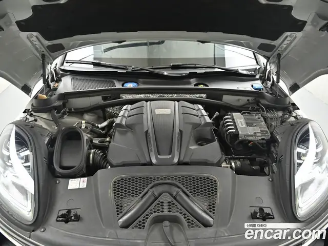 Porsche Macan 2022 2.9 автомат (гидро), миниатюра 6