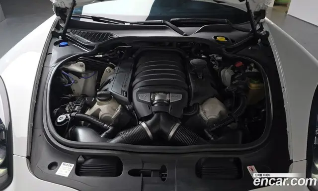 Porsche Panamera 2016 4.8 автомат (гидро), миниатюра 5