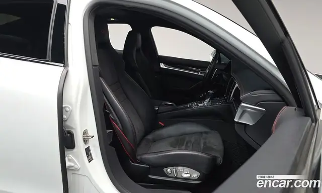 Porsche Panamera 2016 4.8 автомат (гидро), миниатюра 9