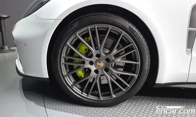 Porsche Panamera 2023 2.9 автомат (гидро), миниатюра 5 Porsche Panamera 2023 2.9 автомат (гидро), миниатюра 5
