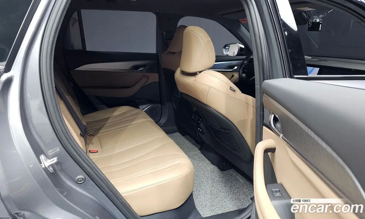Renault (Samsung) Grand Koleos 2025 2.0 автомат (гидро), фото 17 Renault (Samsung) Grand Koleos 2025 2.0 автомат (гидро), фото 17