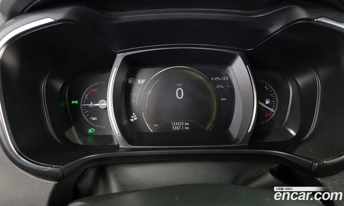 Renault (Samsung) QM6 2019 2.0 автомат (гидро), фото 10 Renault (Samsung) QM6 2019 2.0 автомат (гидро), фото 10