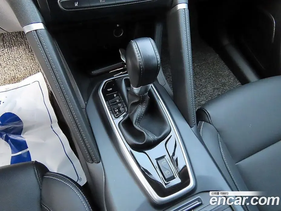 Renault (Samsung) QM6 2023 2.0 автомат (гидро), фото 16 Renault (Samsung) QM6 2023 2.0 автомат (гидро), фото 16