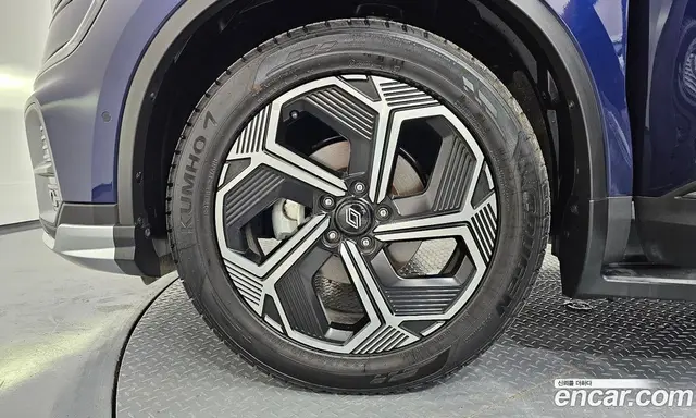 Renault (Samsung) QM6 2024 2.0 автомат (гидро), миниатюра 5 Renault (Samsung) QM6 2024 2.0 автомат (гидро), миниатюра 5