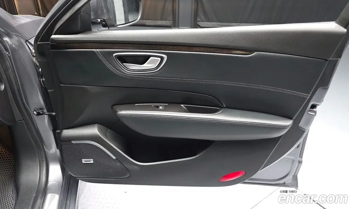 Renault (Samsung) SM6 2016 2.0 автомат (гидро), фото 14 Renault (Samsung) SM6 2016 2.0 автомат (гидро), фото 14