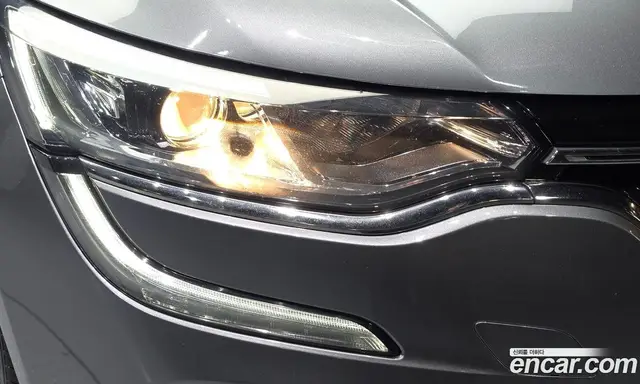Renault (Samsung) SM6 2016 2.0 автомат (гидро), миниатюра 8 Renault (Samsung) SM6 2016 2.0 автомат (гидро), миниатюра 8