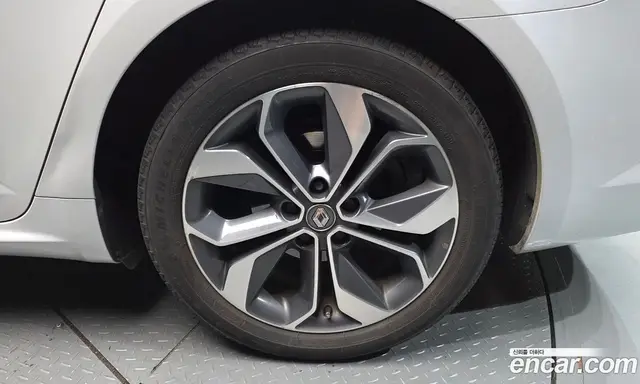 Renault (Samsung) SM6 2018 1.5 автомат (гидро), миниатюра 5 Renault (Samsung) SM6 2018 1.5 автомат (гидро), миниатюра 5