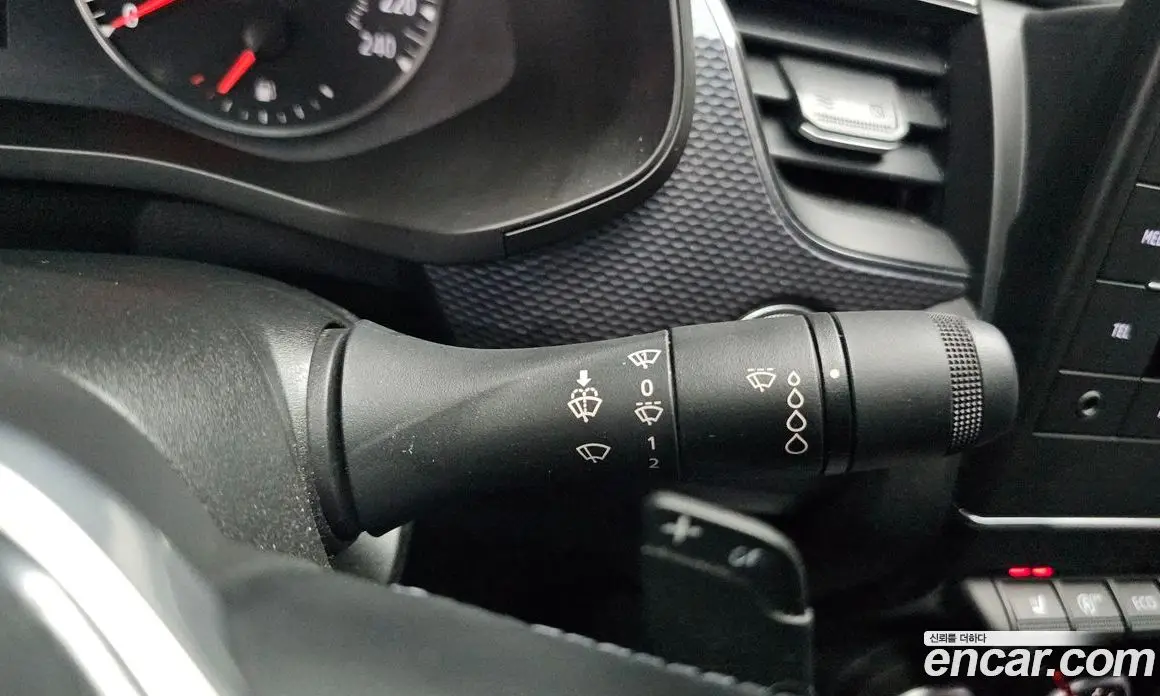 Renault (Samsung) XM3 2021 1.6 автомат (гидро), фото 25 Renault (Samsung) XM3 2021 1.6 автомат (гидро), фото 25
