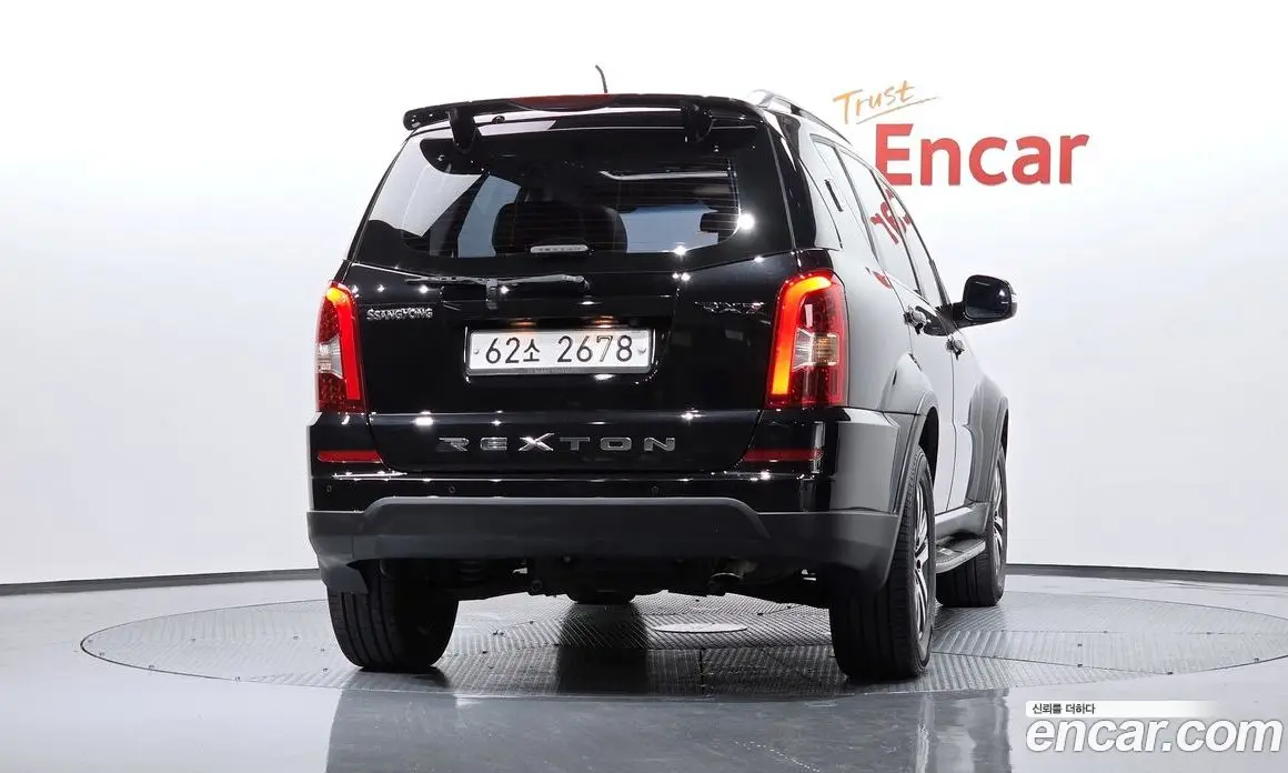 SsangYong Rexton 2014 2.0 автомат (гидро), фото 3 SsangYong Rexton 2014 2.0 автомат (гидро), фото 3