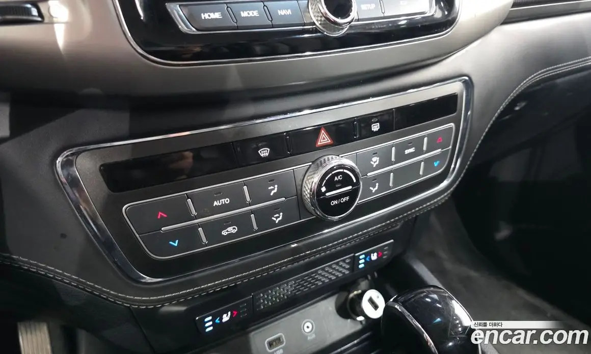SsangYong Rexton 2018 2.2 автомат (гидро), фото 16 SsangYong Rexton 2018 2.2 автомат (гидро), фото 16