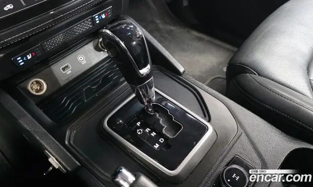 SsangYong Rexton 2018 2.2 автомат (гидро), миниатюра 9 SsangYong Rexton 2018 2.2 автомат (гидро), миниатюра 9