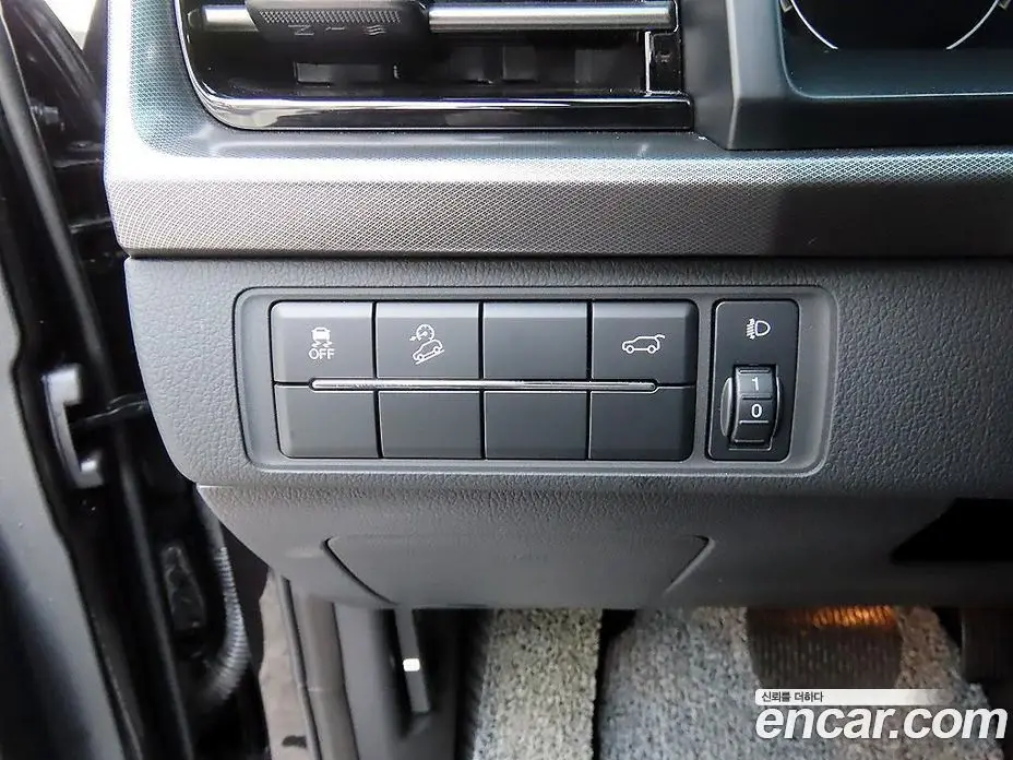 SsangYong Rexton 2025 2.2 автомат (гидро), фото 11 SsangYong Rexton 2025 2.2 автомат (гидро), фото 11
