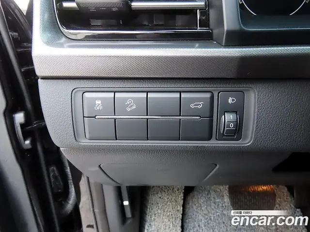 SsangYong Rexton 2025 2.2 автомат (гидро), миниатюра 11 SsangYong Rexton 2025 2.2 автомат (гидро), миниатюра 11