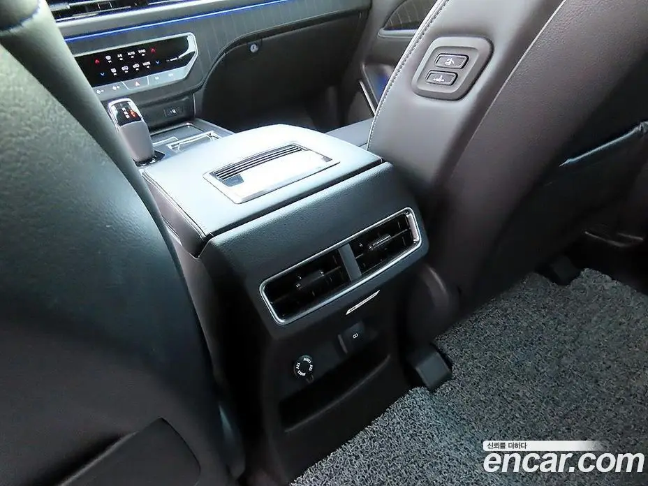 SsangYong Rexton 2025 2.2 автомат (гидро), фото 15 SsangYong Rexton 2025 2.2 автомат (гидро), фото 15