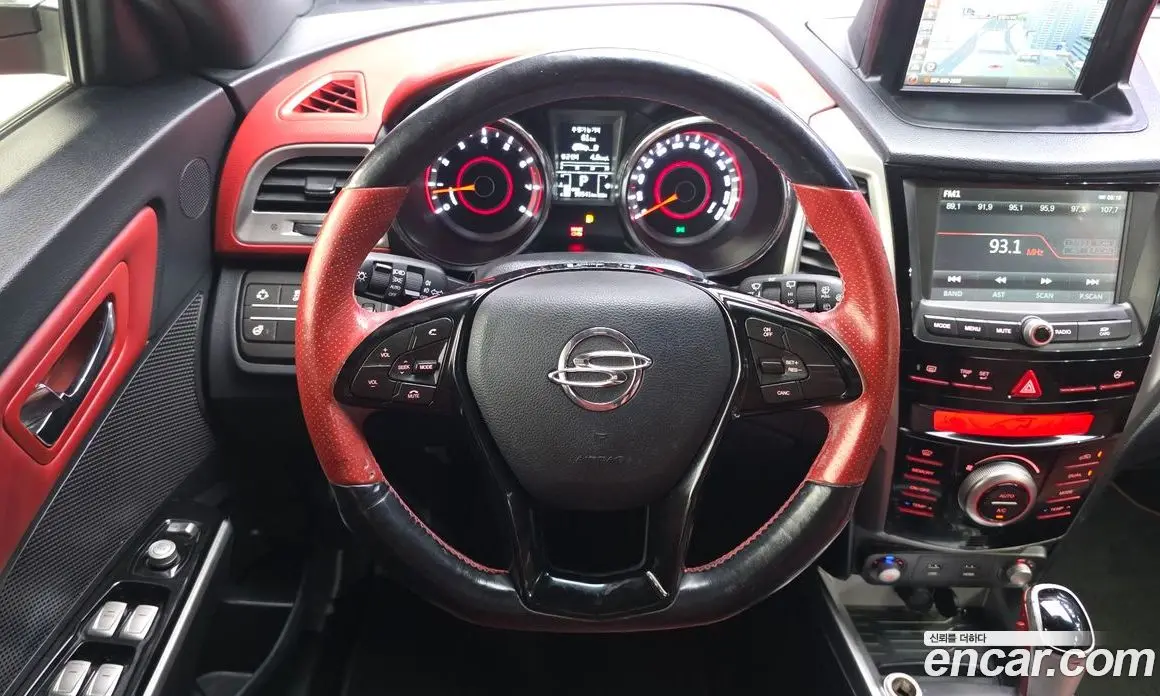 SsangYong TIBOLI 2015 1.6 автомат (гидро), фото 13