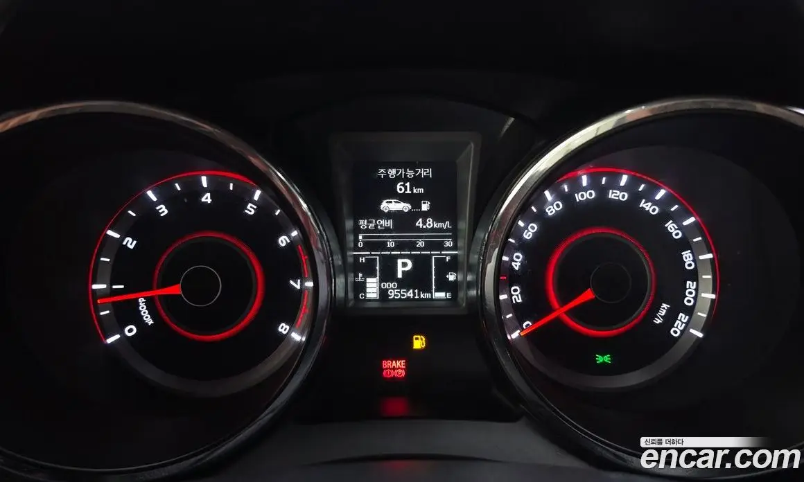 SsangYong TIBOLI 2015 1.6 автомат (гидро), фото 8