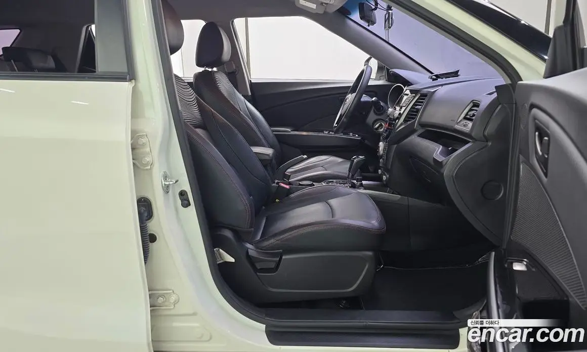 SsangYong TIBOLI 2016 1.6 автомат (гидро), фото 16