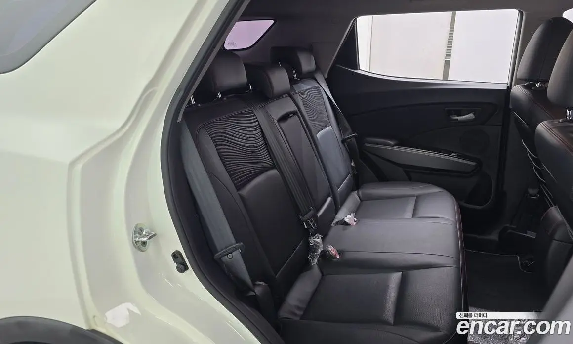 SsangYong TIBOLI 2016 1.6 автомат (гидро), фото 17