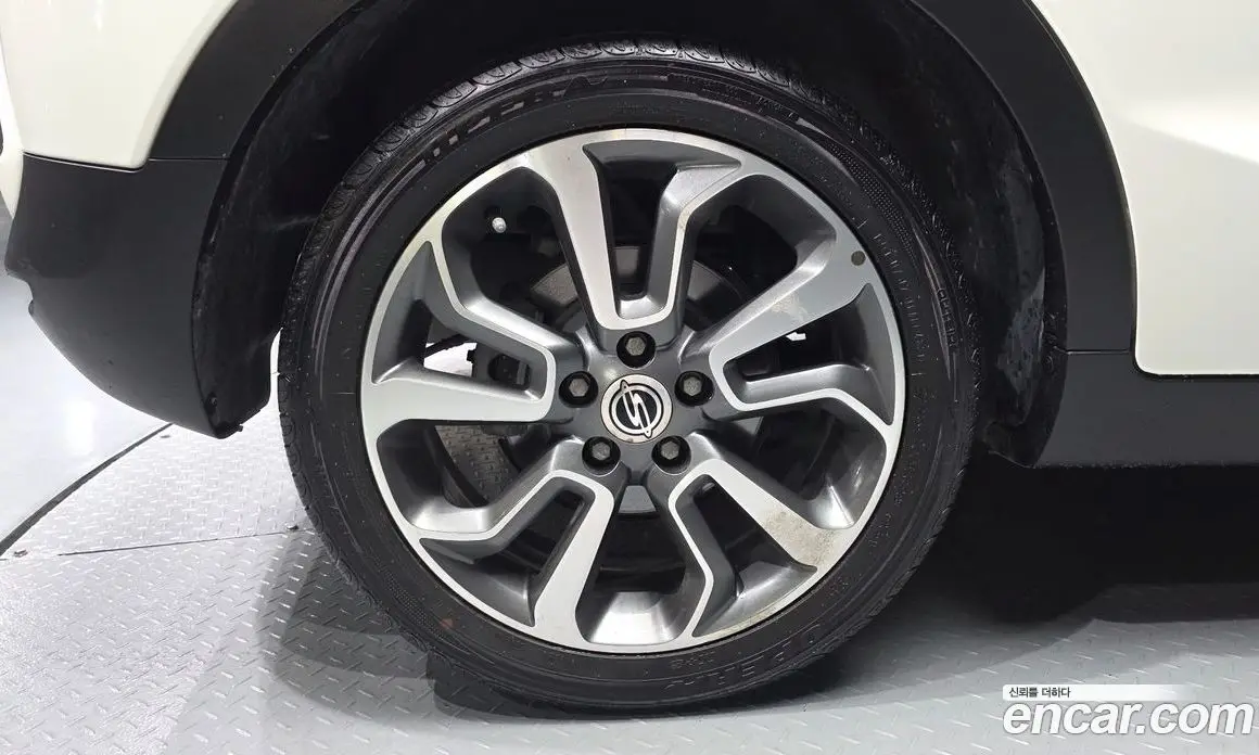 SsangYong TIBOLI 2016 1.6 автомат (гидро), фото 5