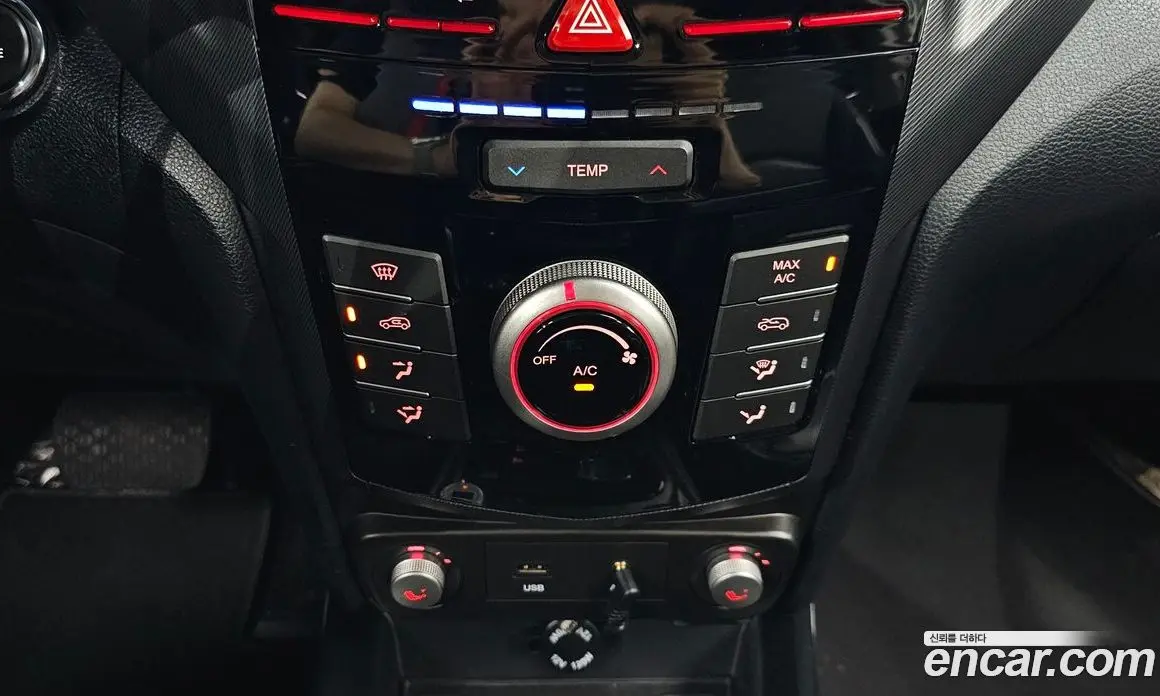 SsangYong TIBOLI 2017 1.6 автомат (гидро), фото 16