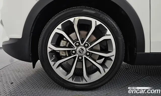 SsangYong TIBOLI 2017 1.6 автомат (гидро), миниатюра 5