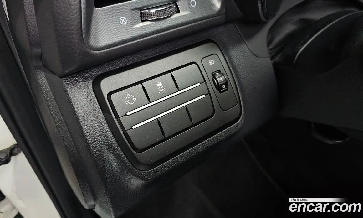 SsangYong TIBOLI 2018 1.6 автомат (гидро), фото 15 SsangYong TIBOLI 2018 1.6 автомат (гидро), фото 15