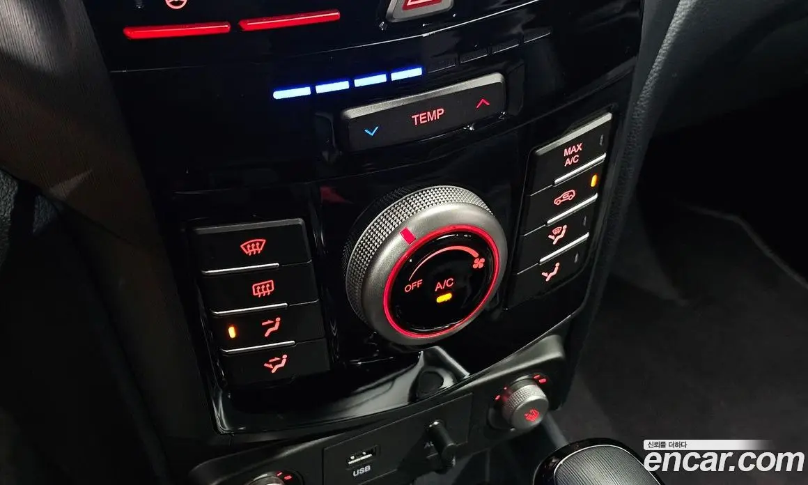 SsangYong TIBOLI 2018 1.6 автомат (гидро), фото 17 SsangYong TIBOLI 2018 1.6 автомат (гидро), фото 17