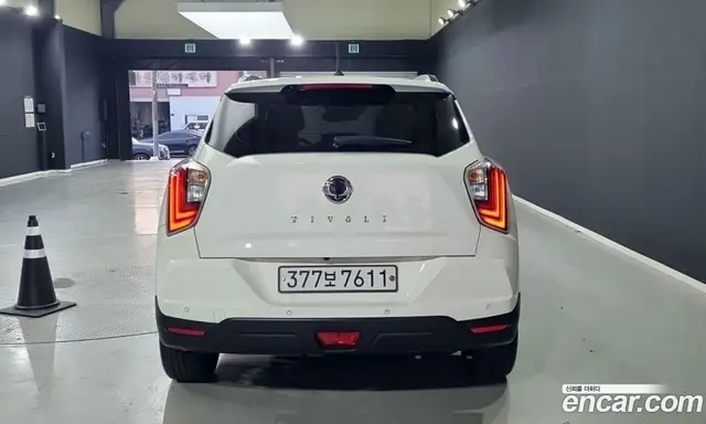 SsangYong TIBOLI 2019 1.5 автомат (гидро), миниатюра 2