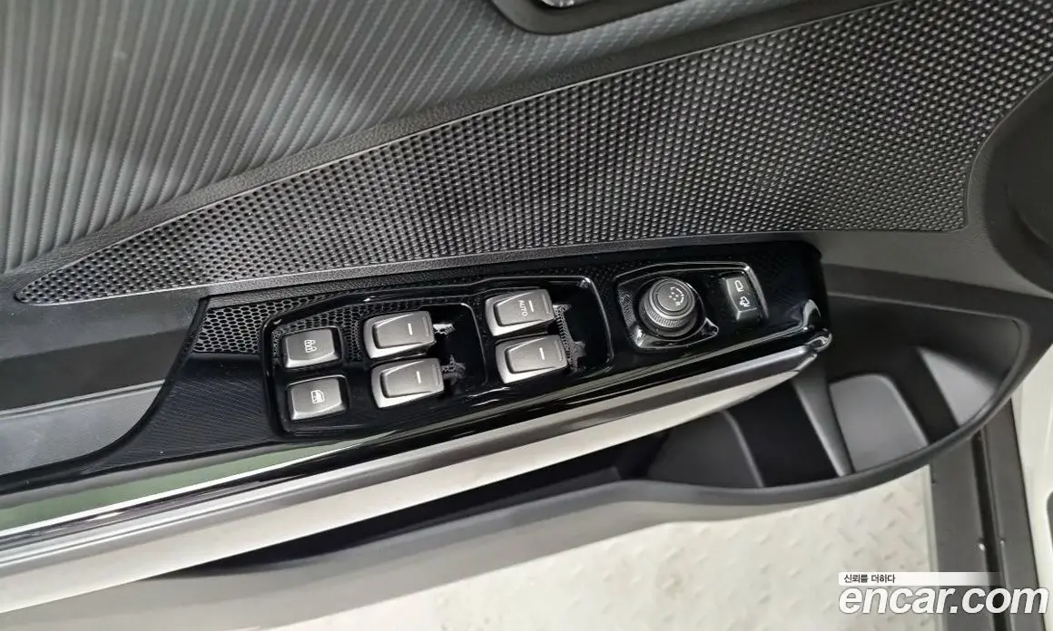 SsangYong TIBOLI 2019 1.5 автомат (гидро), фото 17