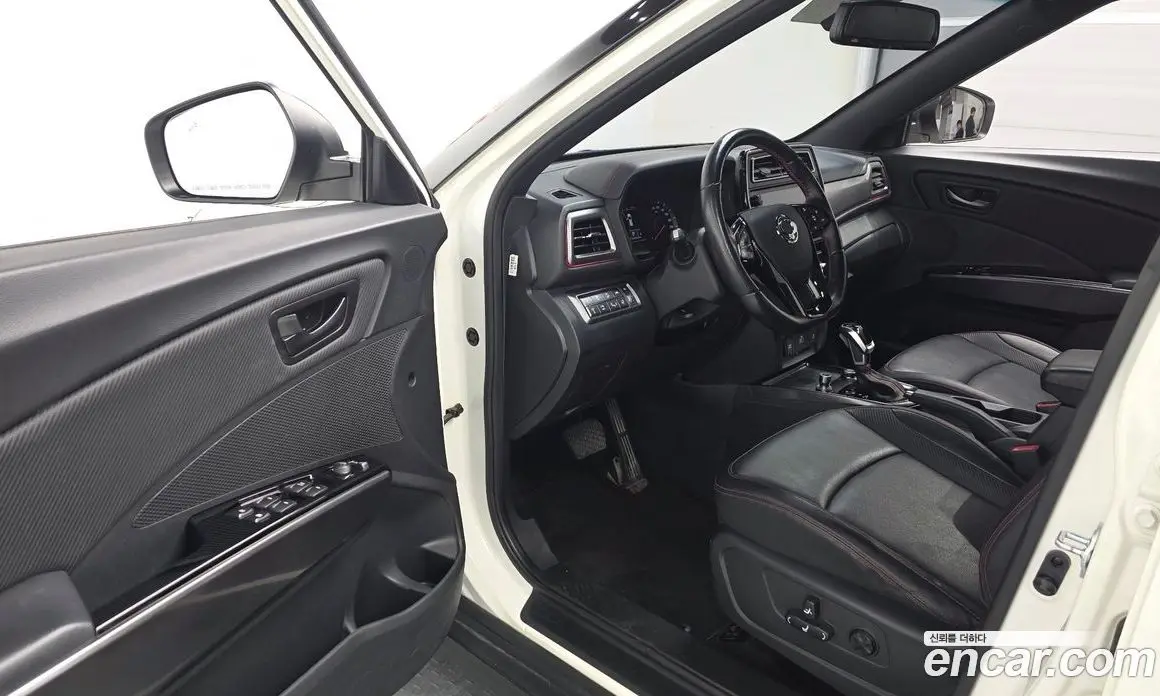 SsangYong TIBOLI 2020 1.5 автомат (гидро), фото 12 SsangYong TIBOLI 2020 1.5 автомат (гидро), фото 12