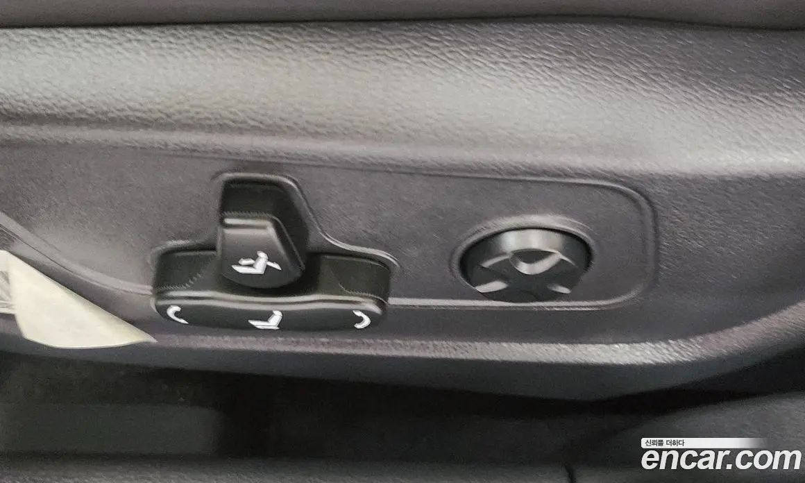 SsangYong TIBOLI 2021 1.5 автомат (гидро), фото 14 SsangYong TIBOLI 2021 1.5 автомат (гидро), фото 14