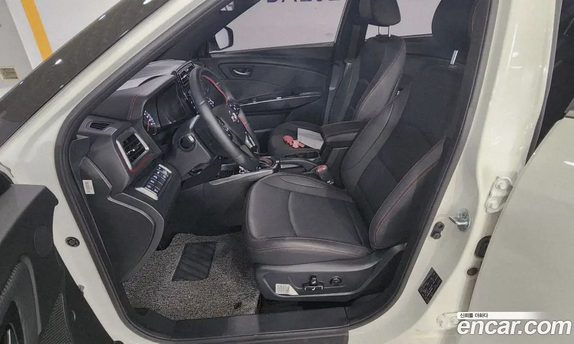 SsangYong TIBOLI 2021 1.5 автомат (гидро), фото 15 SsangYong TIBOLI 2021 1.5 автомат (гидро), фото 15