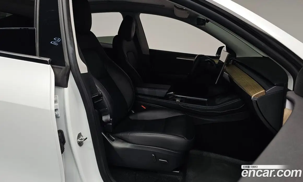 Tesla Model Y 2023 0.2 автомат (гидро), фото 17 Tesla Model Y 2023 0.2 автомат (гидро), фото 17