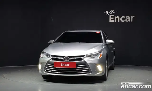 Toyota Camry 2016 2.5 автомат (гидро), миниатюра 3 Toyota Camry 2016 2.5 автомат (гидро), миниатюра 3