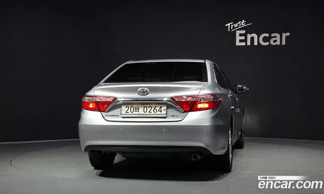 Toyota Camry 2016 2.5 автомат (гидро), миниатюра 4 Toyota Camry 2016 2.5 автомат (гидро), миниатюра 4