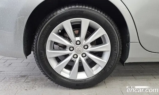 Toyota Camry 2016 2.5 автомат (гидро), миниатюра 5 Toyota Camry 2016 2.5 автомат (гидро), миниатюра 5