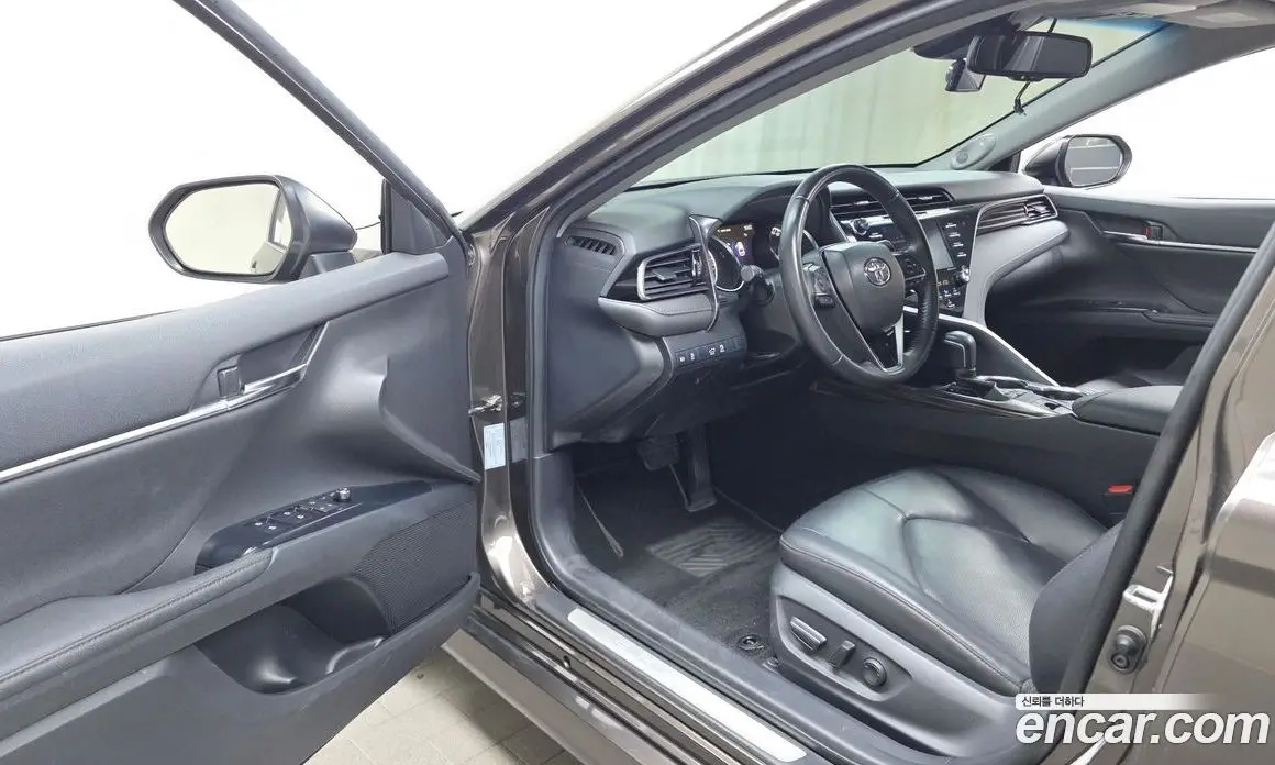 Toyota Camry 2019 2.5 автомат (гидро), фото 13 Toyota Camry 2019 2.5 автомат (гидро), фото 13