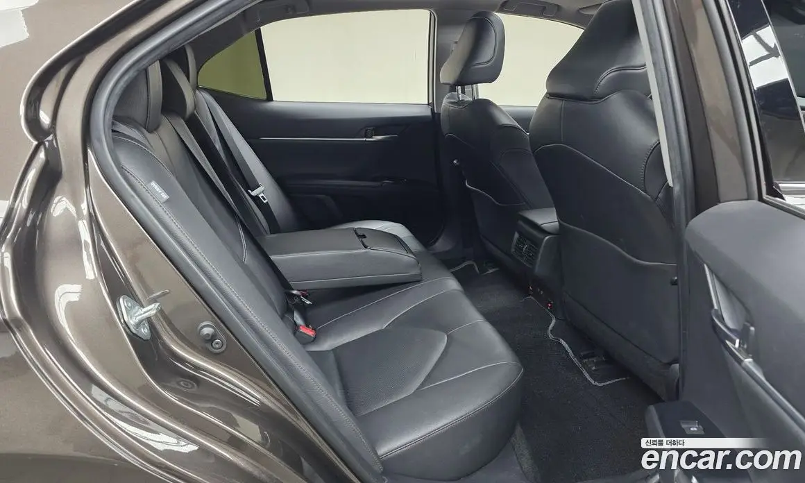 Toyota Camry 2019 2.5 автомат (гидро), фото 16 Toyota Camry 2019 2.5 автомат (гидро), фото 16