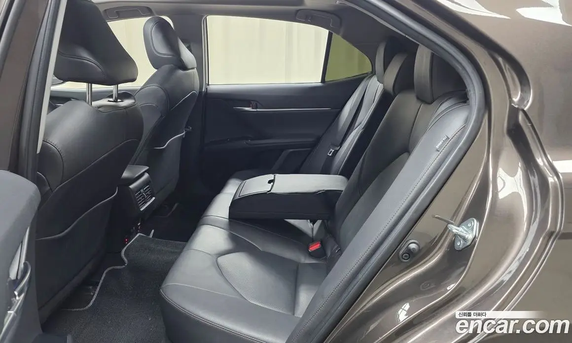 Toyota Camry 2019 2.5 автомат (гидро), фото 18 Toyota Camry 2019 2.5 автомат (гидро), фото 18