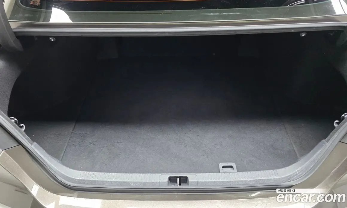 Toyota Camry 2019 2.5 автомат (гидро), фото 26 Toyota Camry 2019 2.5 автомат (гидро), фото 26