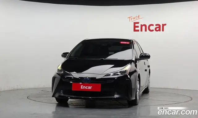 Toyota Prius 2021 1.8 автомат (гидро), миниатюра 2 Toyota Prius 2021 1.8 автомат (гидро), миниатюра 2