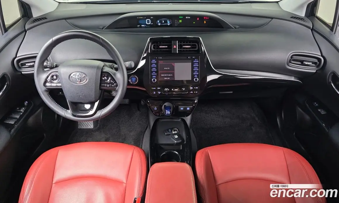 Toyota Prius 2021 1.8 автомат (гидро), фото 9 Toyota Prius 2021 1.8 автомат (гидро), фото 9