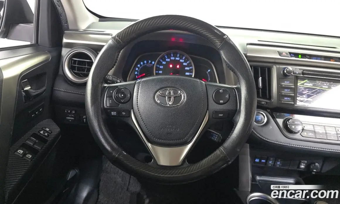 Toyota RAV4 2015 2.5 автомат (гидро), фото 14 Toyota RAV4 2015 2.5 автомат (гидро), фото 14
