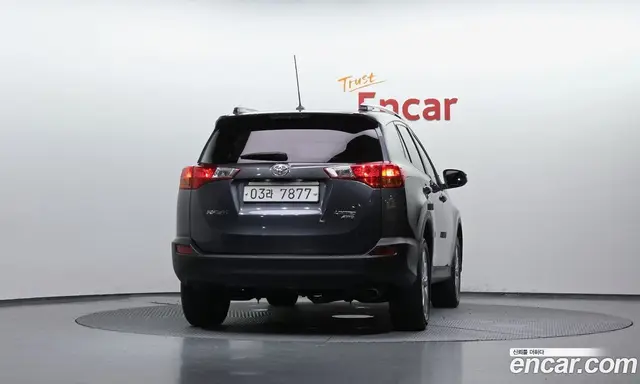 Toyota RAV4 2015 2.5 автомат (гидро), миниатюра 4 Toyota RAV4 2015 2.5 автомат (гидро), миниатюра 4