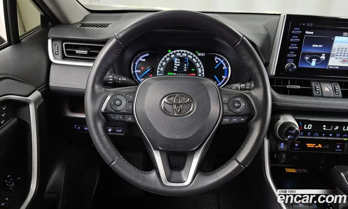Toyota RAV4 2022 2.5 автомат (гидро), фото 19 Toyota RAV4 2022 2.5 автомат (гидро), фото 19
