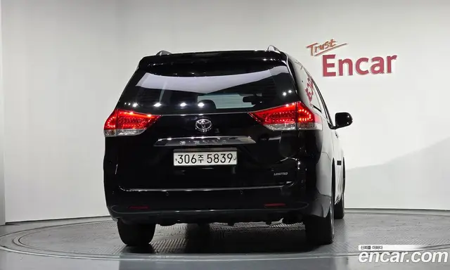 Toyota Sienna 2011 3.5 автомат (гидро), миниатюра 4 Toyota Sienna 2011 3.5 автомат (гидро), миниатюра 4