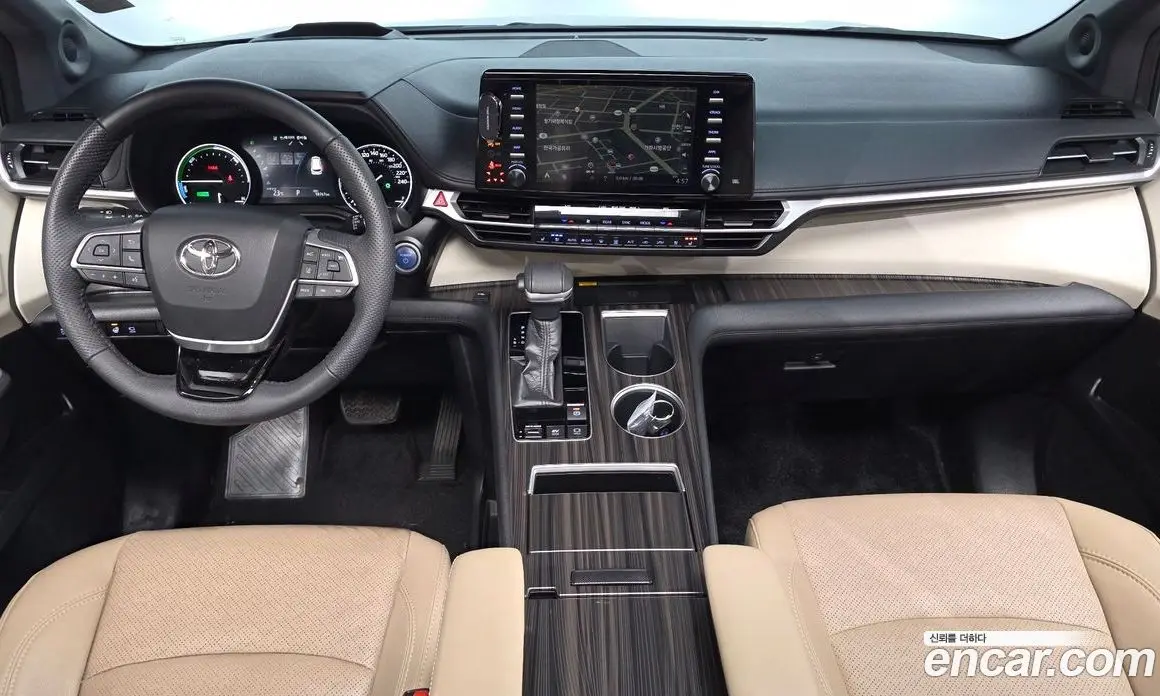 Toyota Sienna 2021 2.5 автомат (гидро), фото 7 Toyota Sienna 2021 2.5 автомат (гидро), фото 7